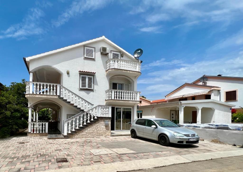 Apartmani Aneri Вир Экстерьер фото