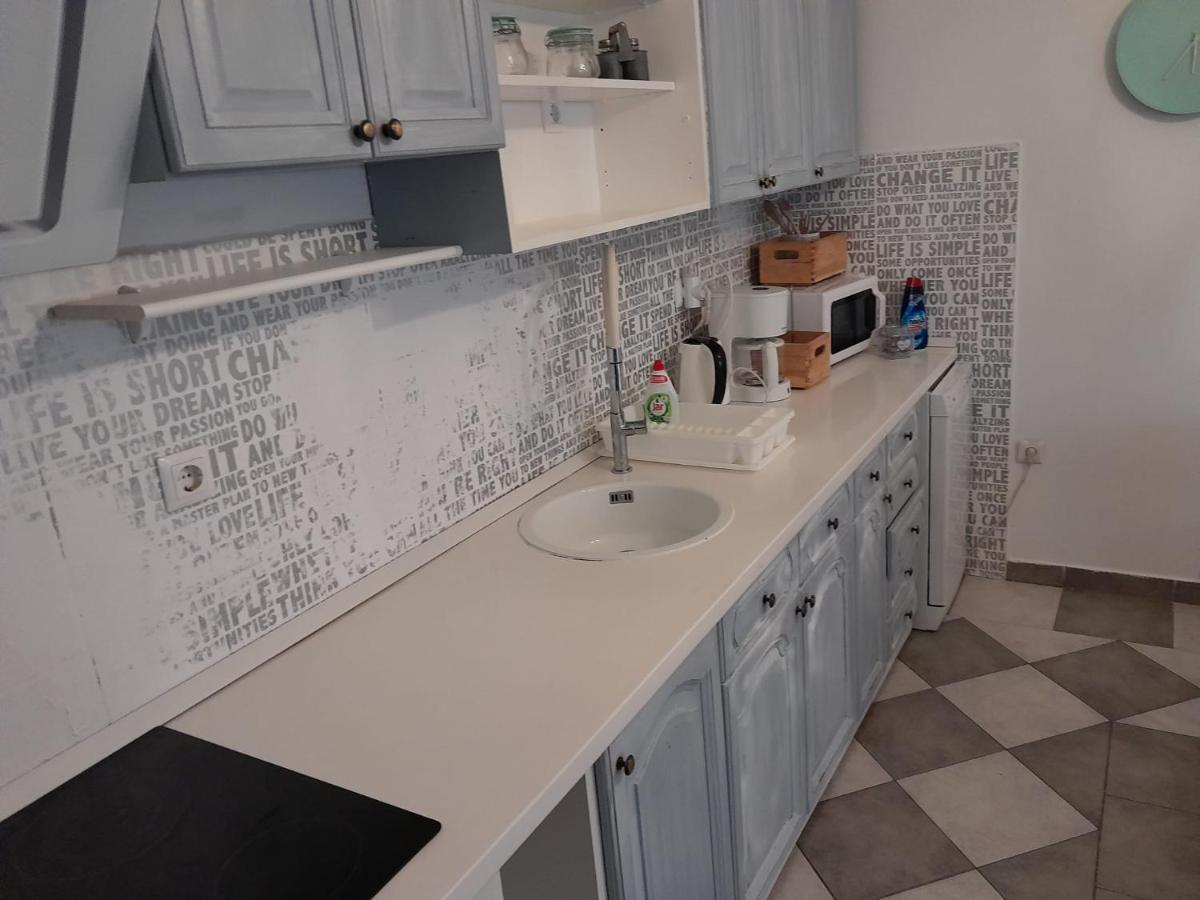 Apartmani Aneri Вир Экстерьер фото